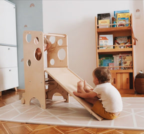 Montessori Multi-Use Learning Tower